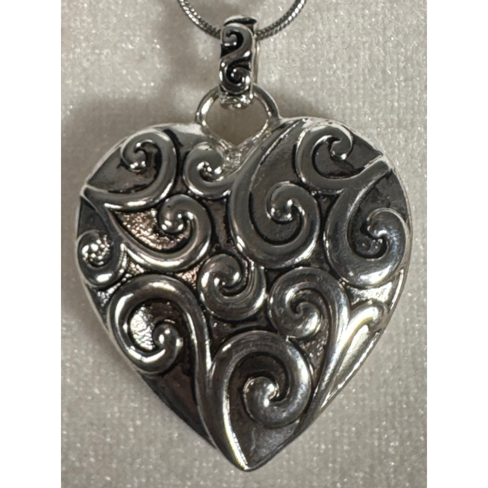 Heart Pendant adjustable reversible Silver Scroll hammered Gold Gift necklace